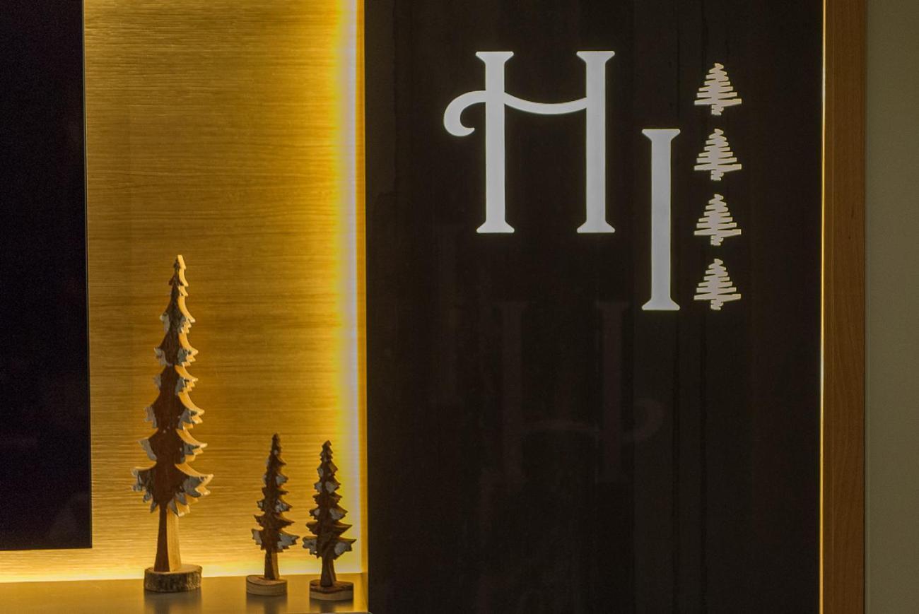 Hotel Italia Castello-Molina di Fiemme Bagian luar foto