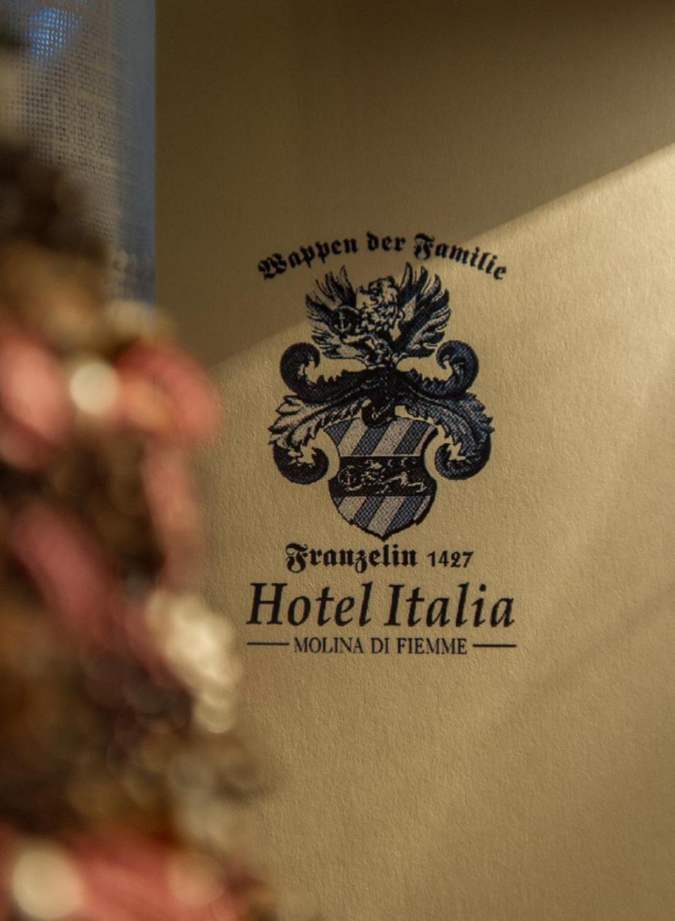 Hotel Italia Castello-Molina di Fiemme Bagian luar foto